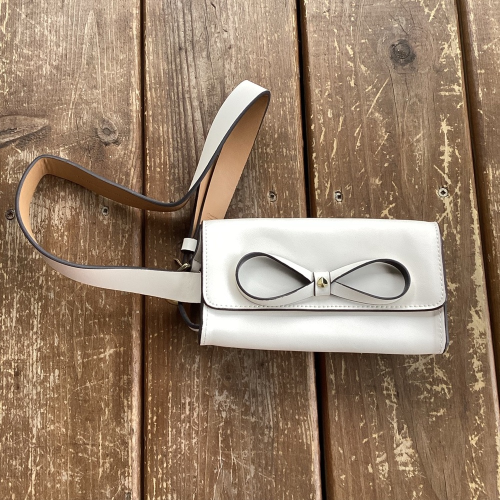 kate spade Cream Leather Bow Belt Bag - Picture 3 of 9